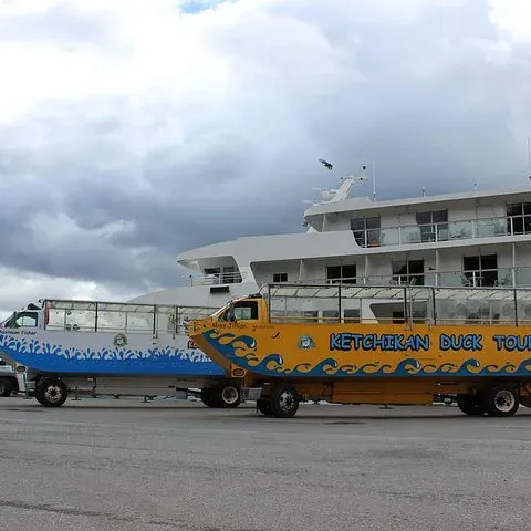 Ketchikan: Duck Tour by land and water